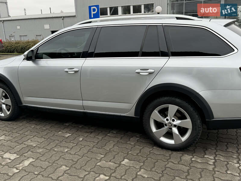 Універсал Skoda Octavia Scout 2019 в Луцьку