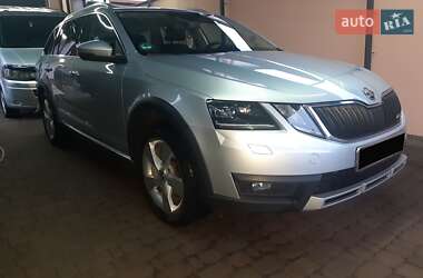 Универсал Skoda Octavia Scout 2020 в 