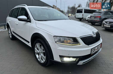 Универсал Skoda Octavia Scout 2015 в 