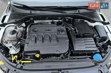 Универсал Skoda Octavia Scout 2015 в 