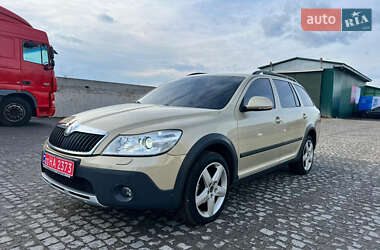 Універсал Skoda Octavia Scout 2012 в Кременці