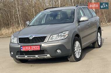 Skoda Octavia Scout 2012