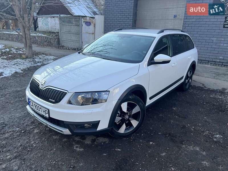 Універсал Skoda Octavia Scout 2014 в 