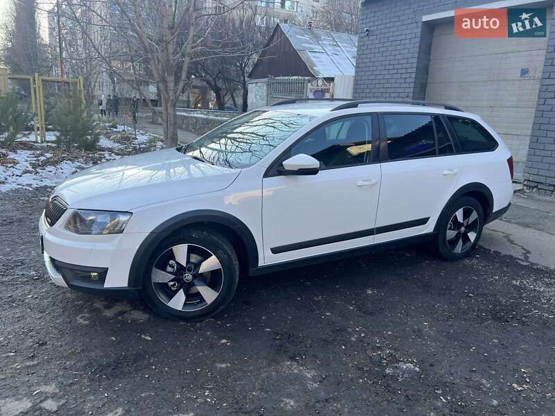 Універсал Skoda Octavia Scout 2014 в Черкасах фото 22 Універсал Skoda Octavia Scout 2014 в Черкасах