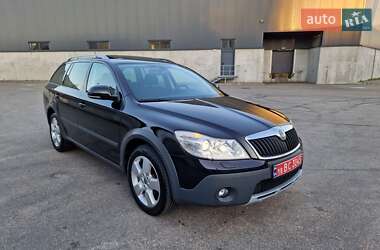Універсал Skoda Octavia Scout 2010 в 
