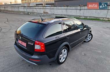Універсал Skoda Octavia Scout 2010 в 