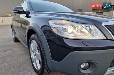 Універсал Skoda Octavia Scout 2010 в 