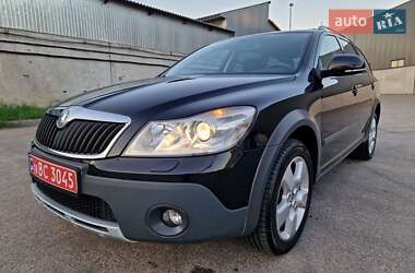 Універсал Skoda Octavia Scout 2010 в 