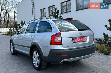 Універсал Skoda Octavia Scout 2009 в 