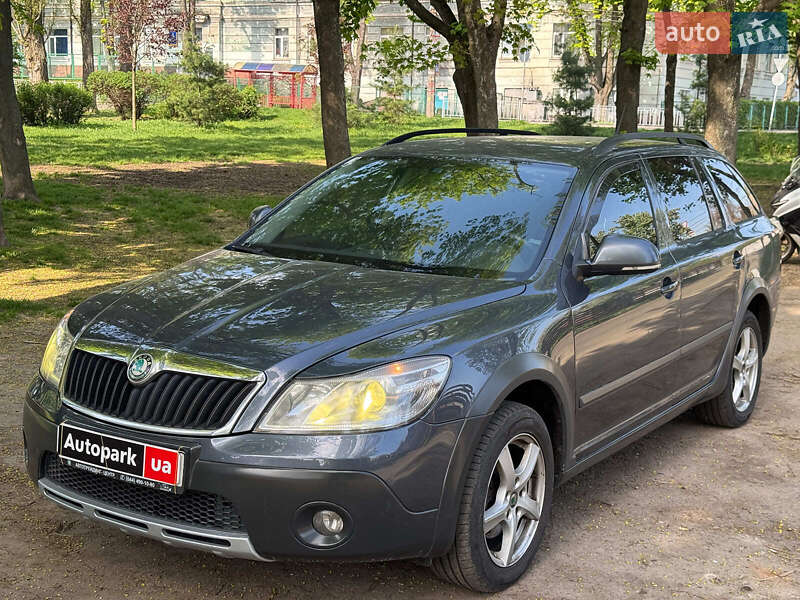 Универсал Skoda Octavia Scout 2011 в 
