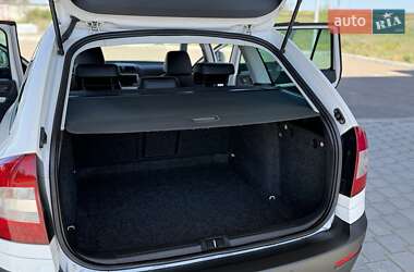 Универсал Skoda Octavia Scout 2012 в 