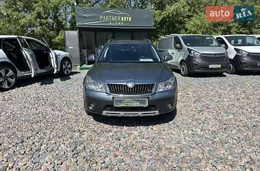 Універсал Skoda Octavia Scout 2013 в 