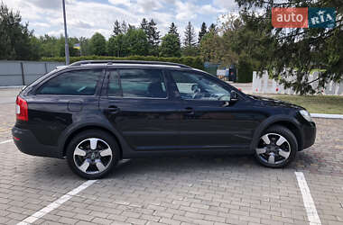 Універсал Skoda Octavia Scout 2013 в 