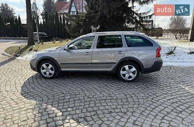 Універсал Skoda Octavia Scout 2013 в 