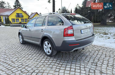 Універсал Skoda Octavia Scout 2013 в 