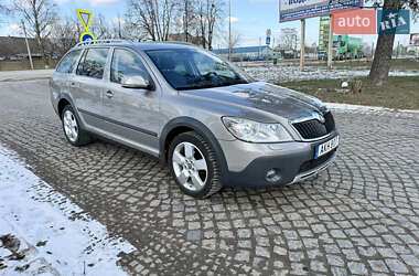 Універсал Skoda Octavia Scout 2013 в 