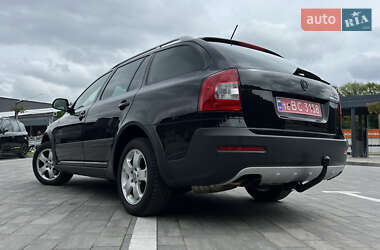 Універсал Skoda Octavia Scout 2010 в 