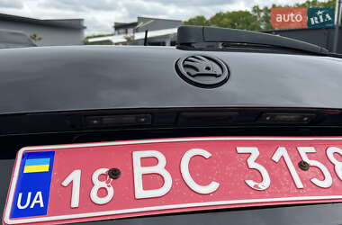 Універсал Skoda Octavia Scout 2010 в 