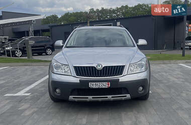 Универсал Skoda Octavia Scout 2012 в 