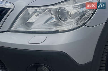 Универсал Skoda Octavia Scout 2012 в 