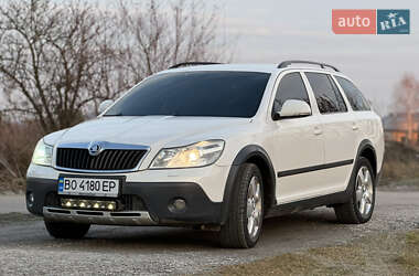 Универсал Skoda Octavia Scout 2010 в Кременце