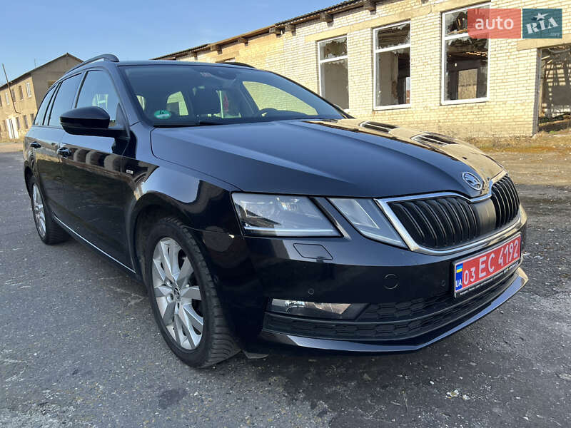 Універсал Skoda Octavia Scout 2018 в Луцьку