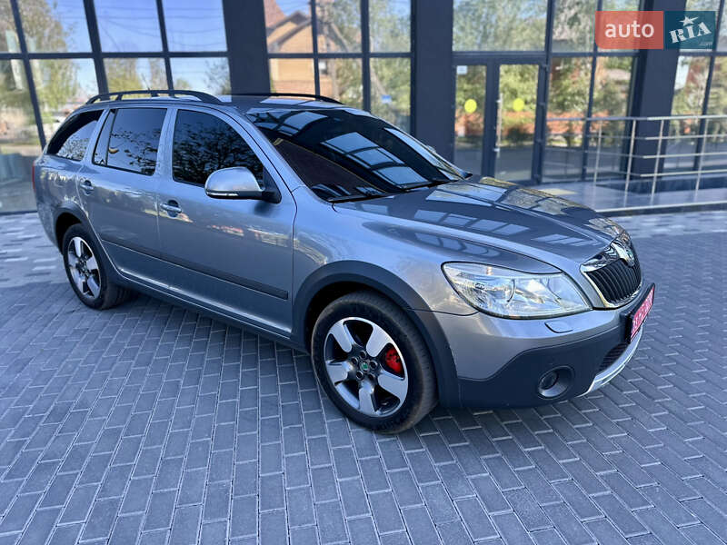 Універсал Skoda Octavia Scout 2013 в Полтаві