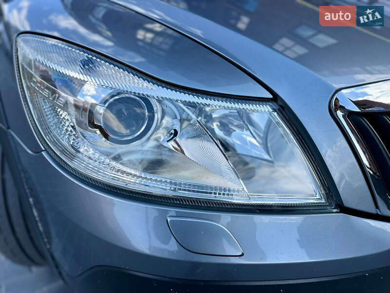 Універсал Skoda Octavia Scout 2013 в Полтаві