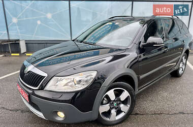 Універсал Skoda Octavia Scout 2011 в 