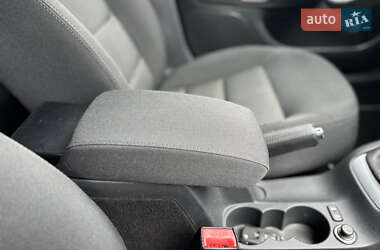 Універсал Skoda Octavia Scout 2011 в 