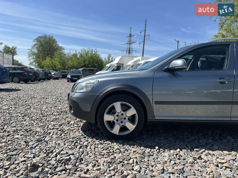 Універсал Skoda Octavia Scout 2013 в Рівному