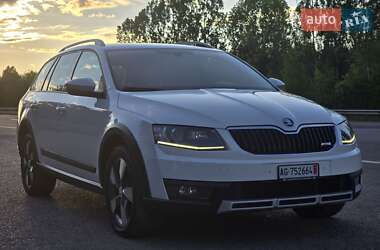 Універсал Skoda Octavia Scout 2015 в 