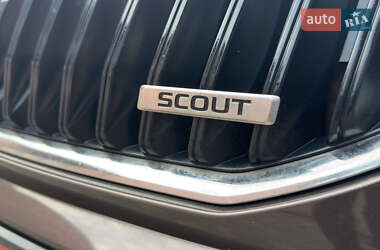 Универсал Skoda Octavia Scout 2015 в 