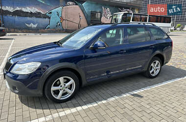 Универсал Skoda Octavia Scout 2011 в 