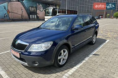 Универсал Skoda Octavia Scout 2011 в 