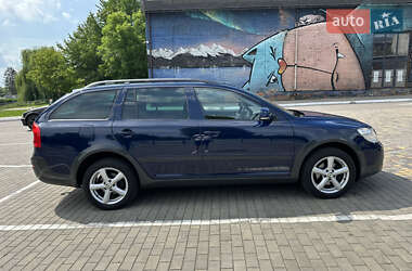 Универсал Skoda Octavia Scout 2011 в 