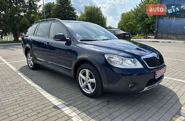 Универсал Skoda Octavia Scout 2011 в 