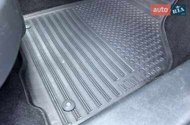 Универсал Skoda Octavia Scout 2011 в 
