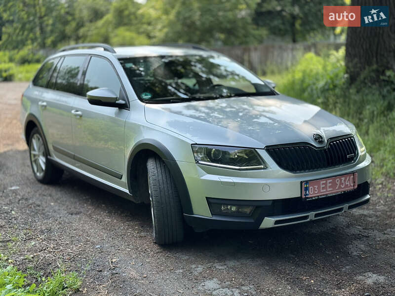 Универсал Skoda Octavia Scout 2015 в Луцке
