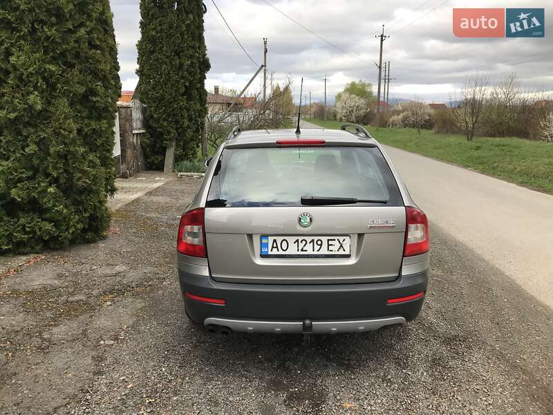 Універсал Skoda Octavia Scout 2009 в Ужгороді