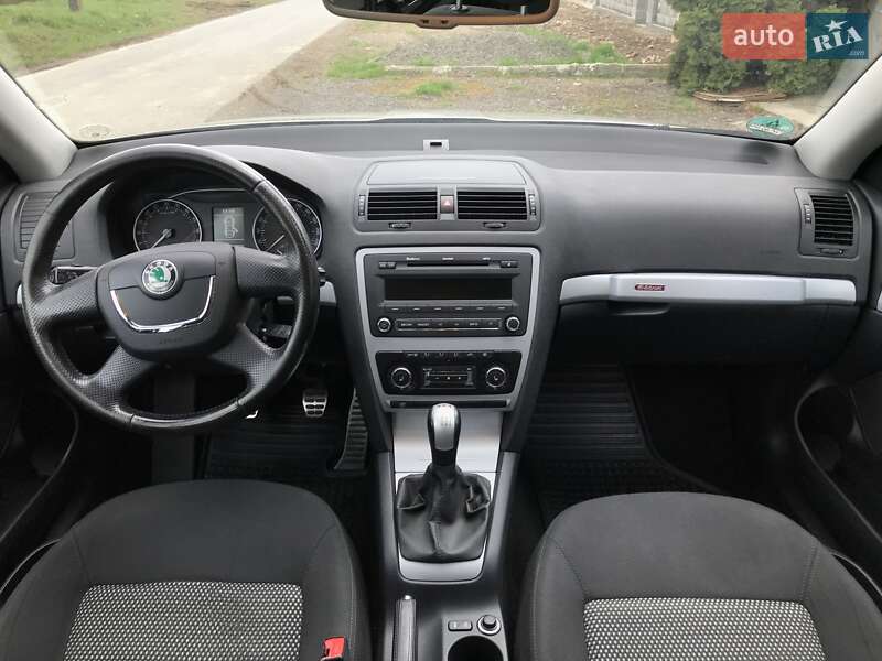 Універсал Skoda Octavia Scout 2009 в Ужгороді
