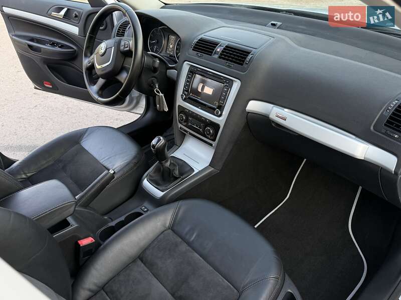 Универсал Skoda Octavia Scout 2011 в Трускавце