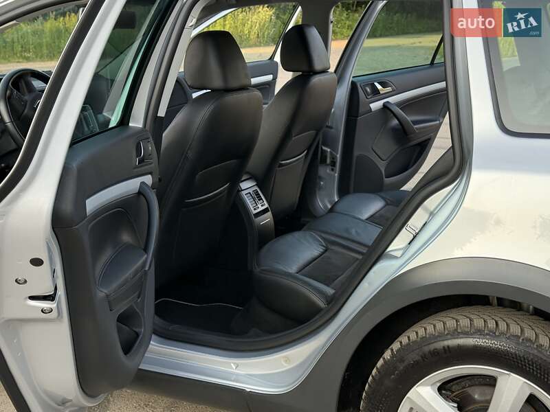 Универсал Skoda Octavia Scout 2011 в Трускавце