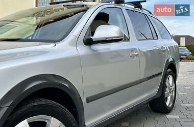 Универсал Skoda Octavia Scout 2012 в 