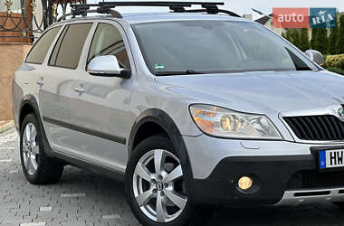 Универсал Skoda Octavia Scout 2012 в 