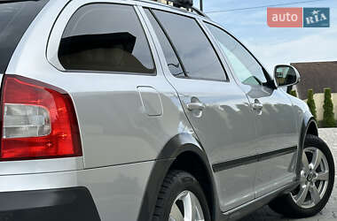 Универсал Skoda Octavia Scout 2012 в 