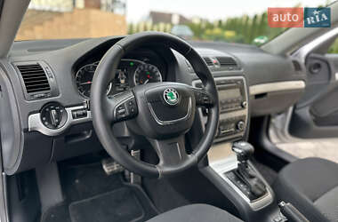Универсал Skoda Octavia Scout 2012 в 