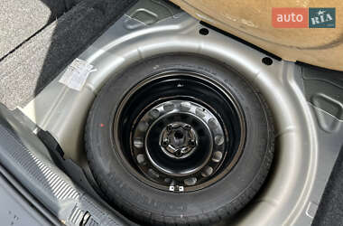 Универсал Skoda Octavia Scout 2012 в 