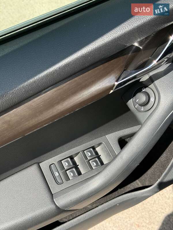 Універсал Skoda Octavia Scout 2015 в Рівному