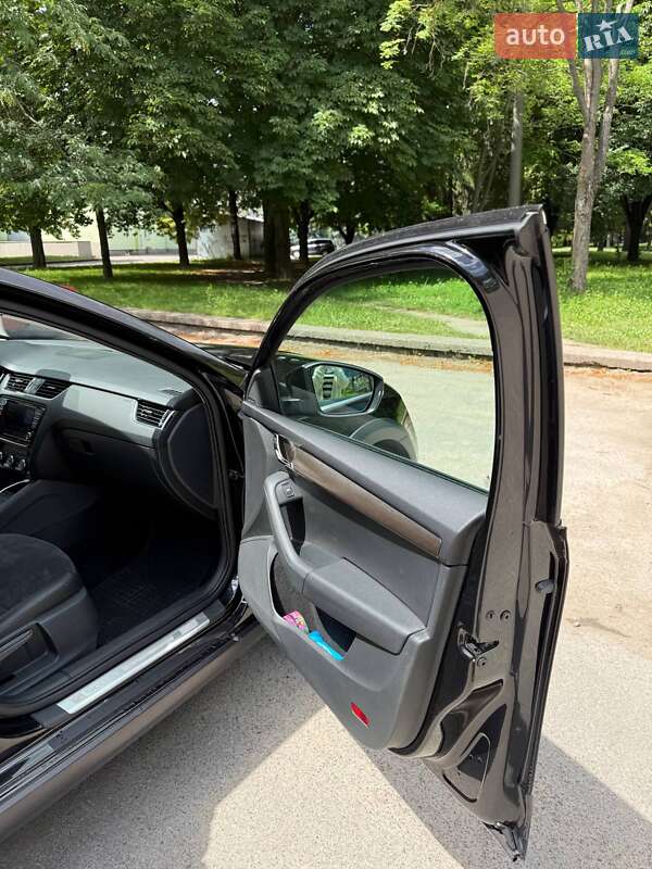 Універсал Skoda Octavia Scout 2015 в Рівному